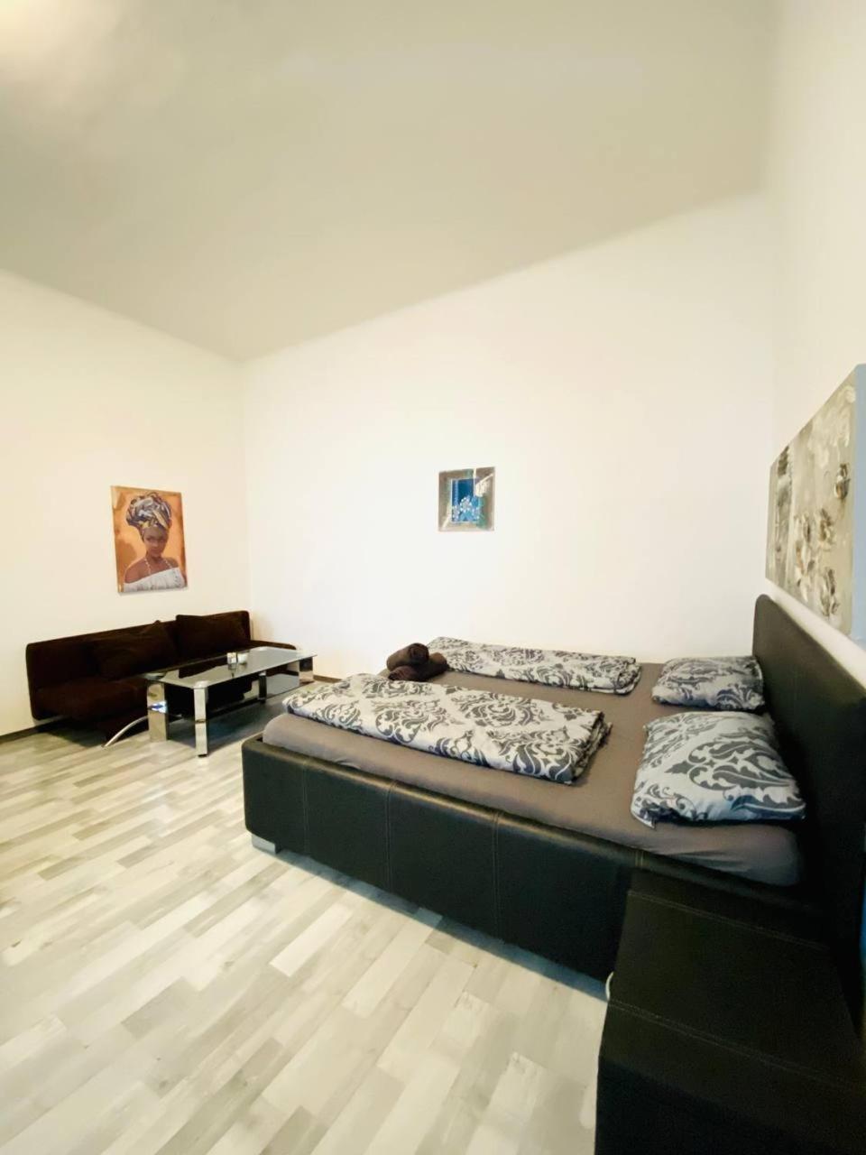 Apartment Economic 3p Lg