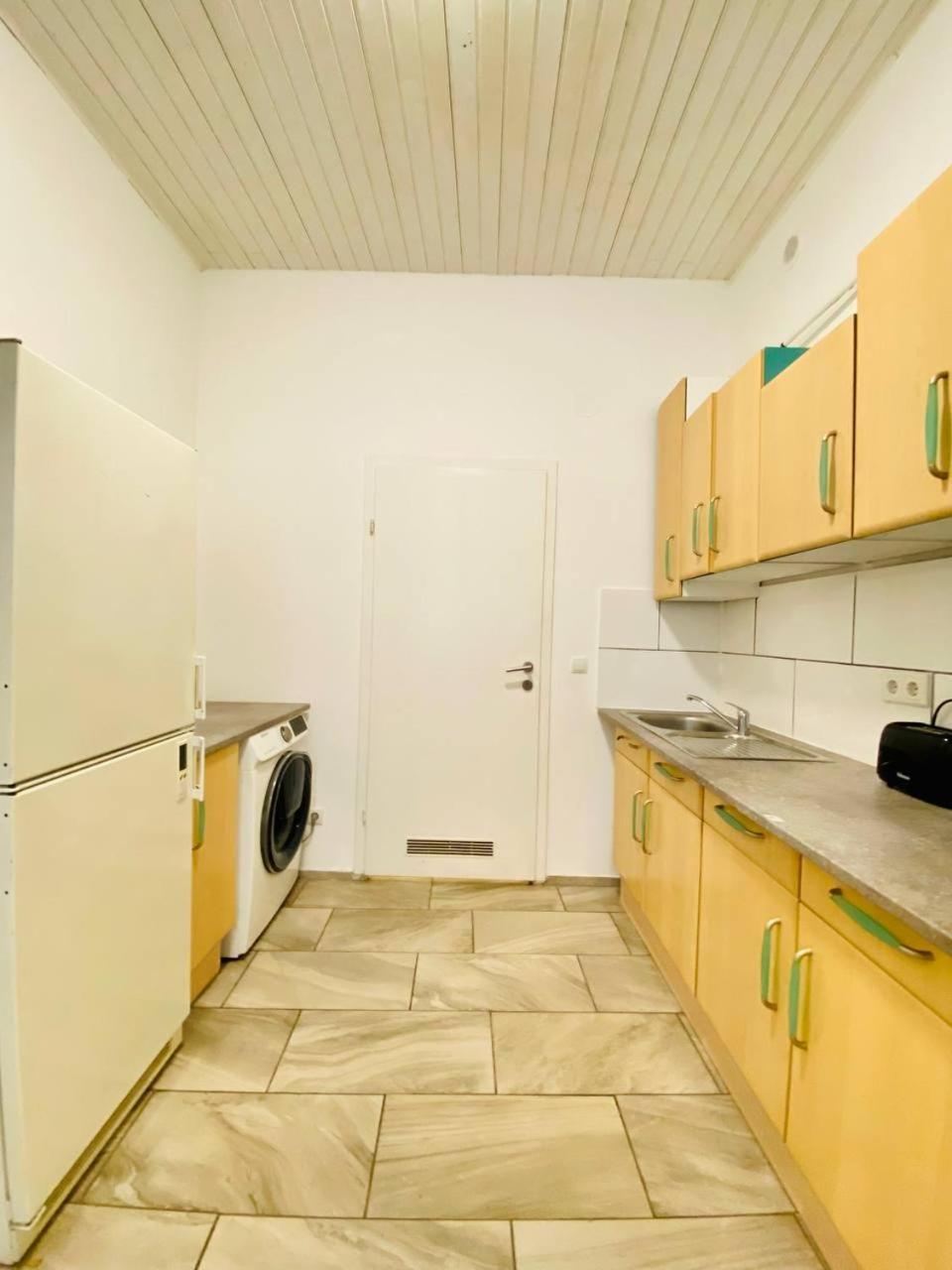 Apartment Economic 3p Lg