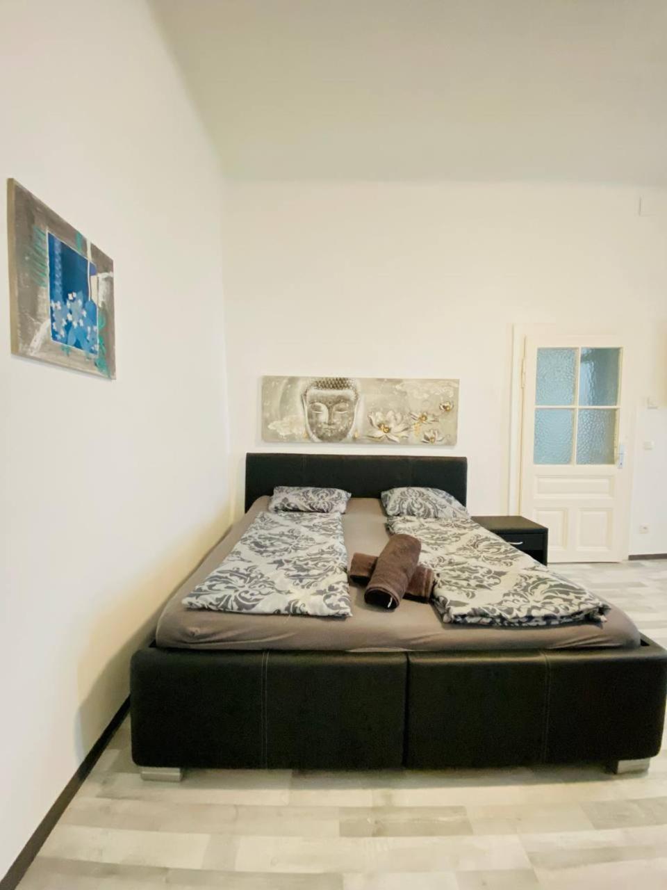Economic 3p Lg Apartment Wien
